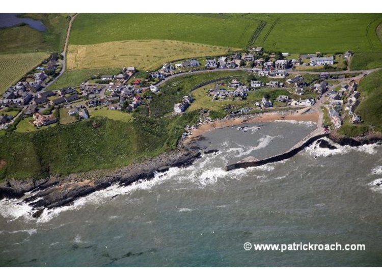 Collieston looking WNW with onshore wind