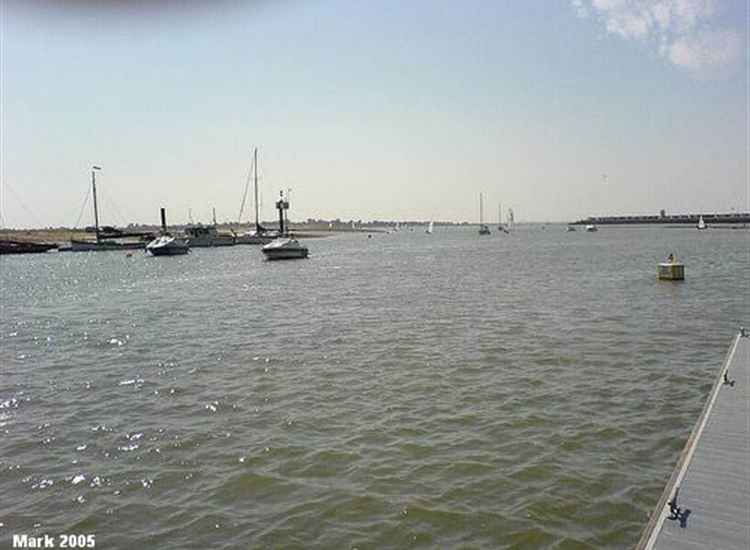 Landing Pontoon, Brightlingsea