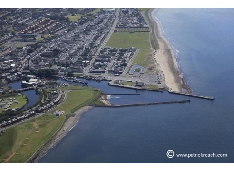 Girvan looking South