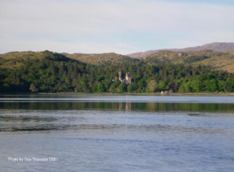 Castle at the head of the Loch
