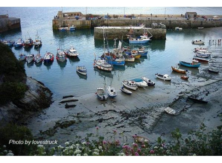 Newquay Harbour at half ebb