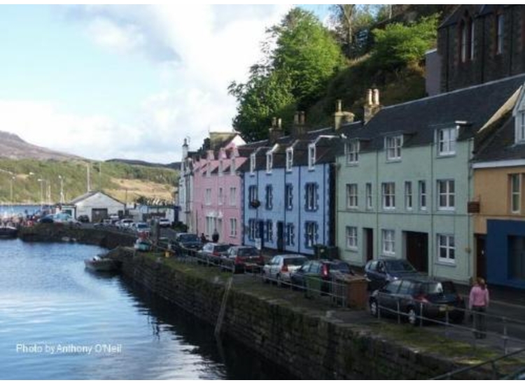 8. Quayside at Portree. Harbourside restaurant extreme right(Showers)
