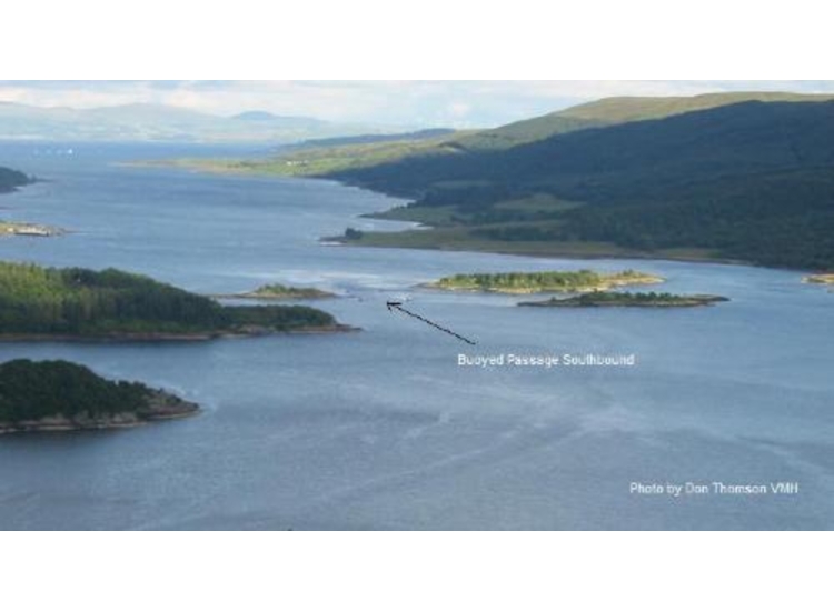 East Kyle of Bute showing tide rip though the Burnt Islands