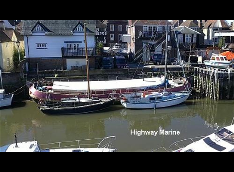 Quayside_berths