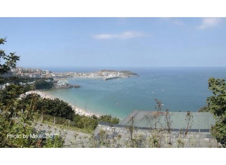 St Ives Bay & Harbour from the South