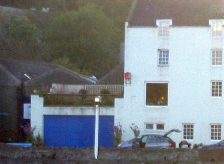 Lead in Lights for Middle harbour