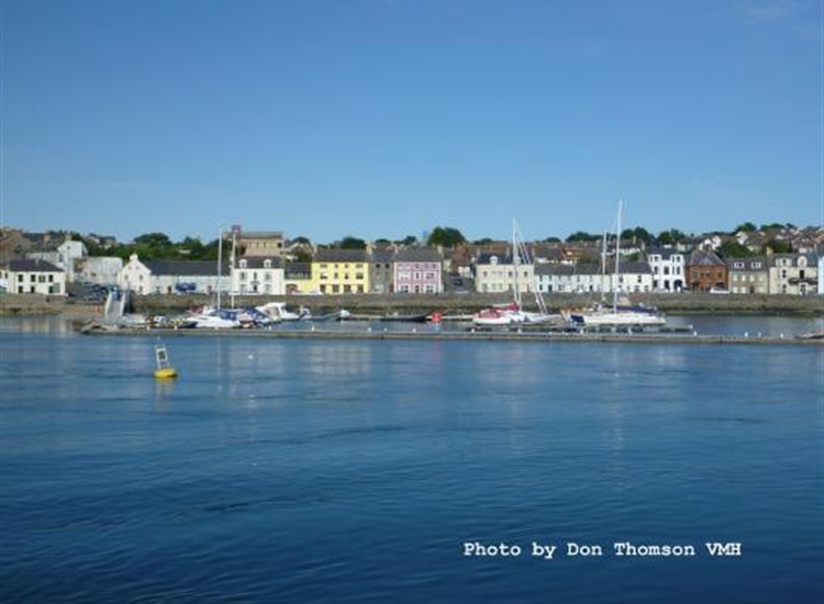 Portaferry Marina (Note buoy in current)