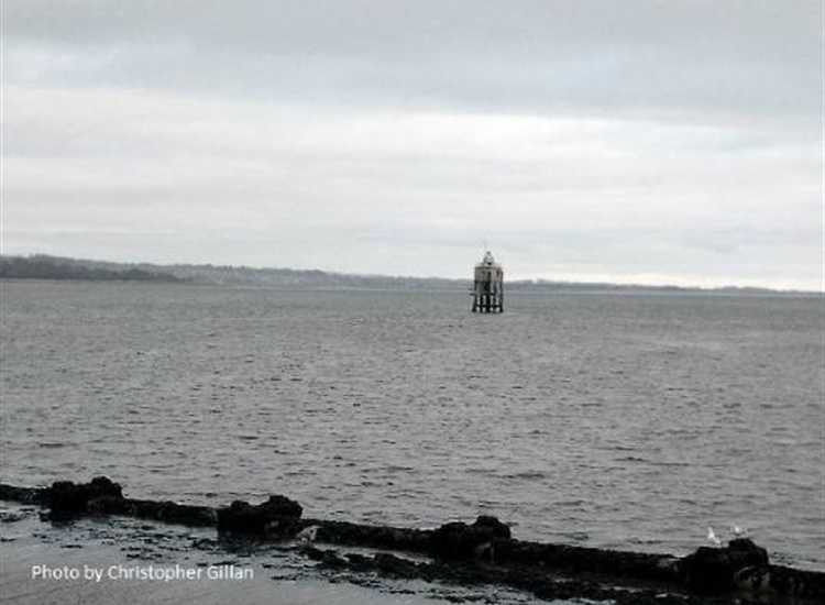 Tayport. The Larick Pile Light