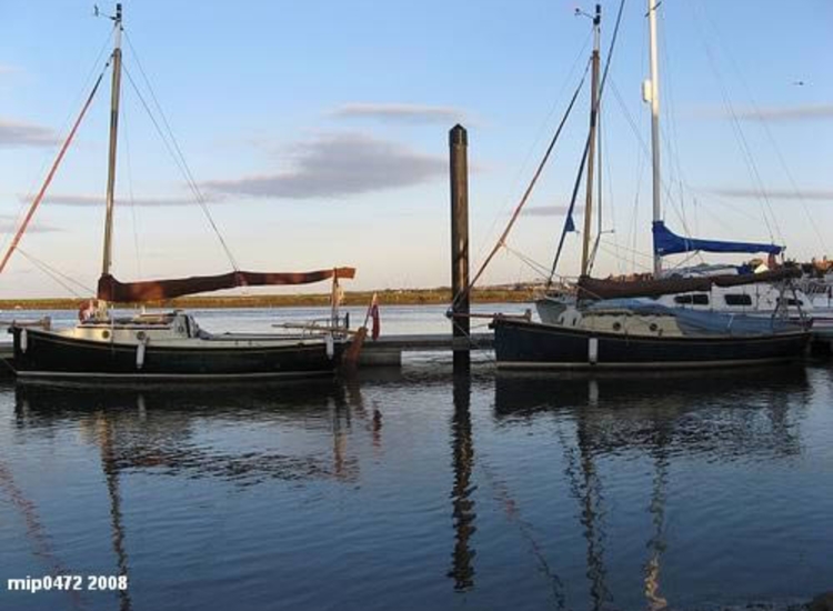 Visitors Pontoon