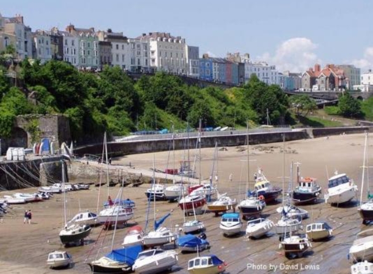 Tenby Harbour looking west